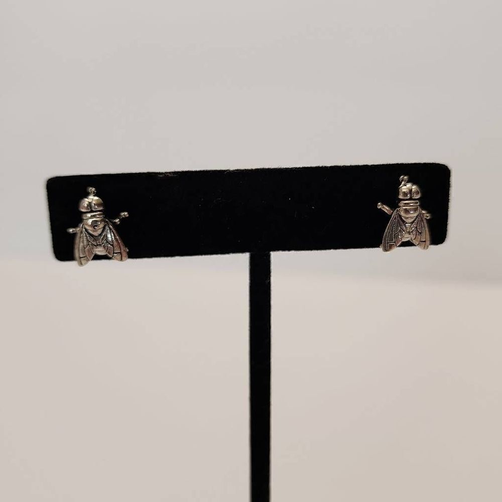 NWT Silver Toned Fly Earrings